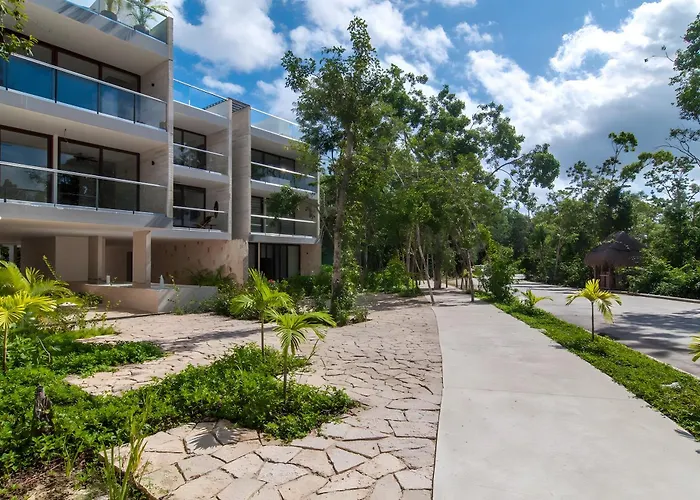 Luxury Penthouse W-jacuzzi In The Heart Of * Tulum